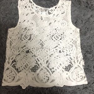 Acemi white lace top sleeveless sz small